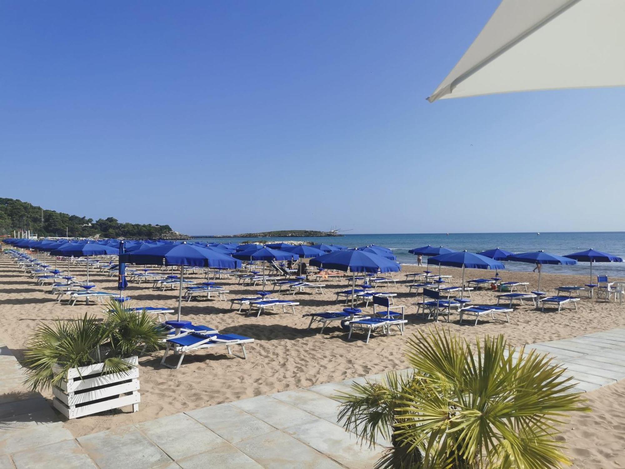 Villaggio Gabbiano Beach Vieste Esterno foto