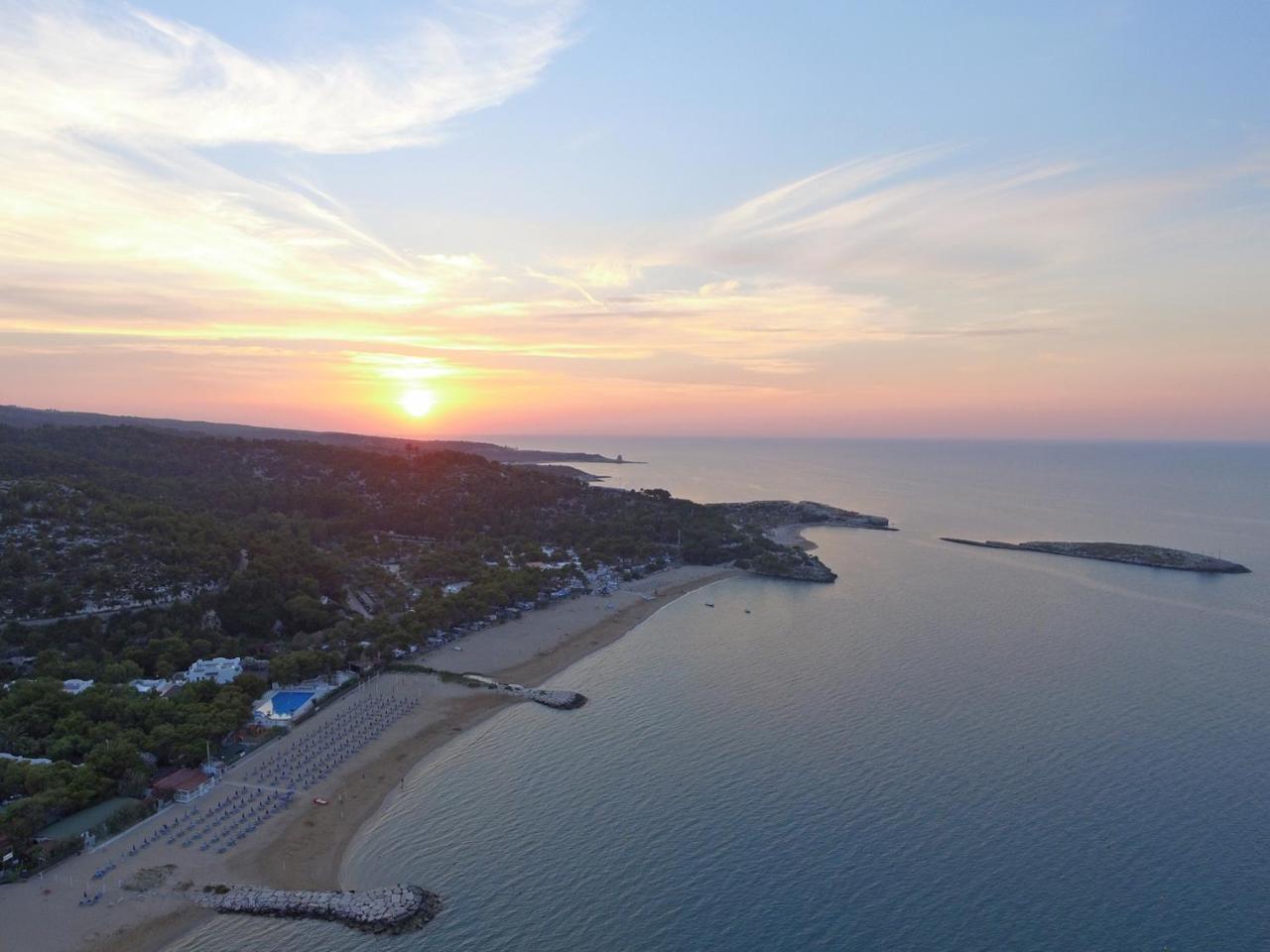 Villaggio Gabbiano Beach Vieste Esterno foto